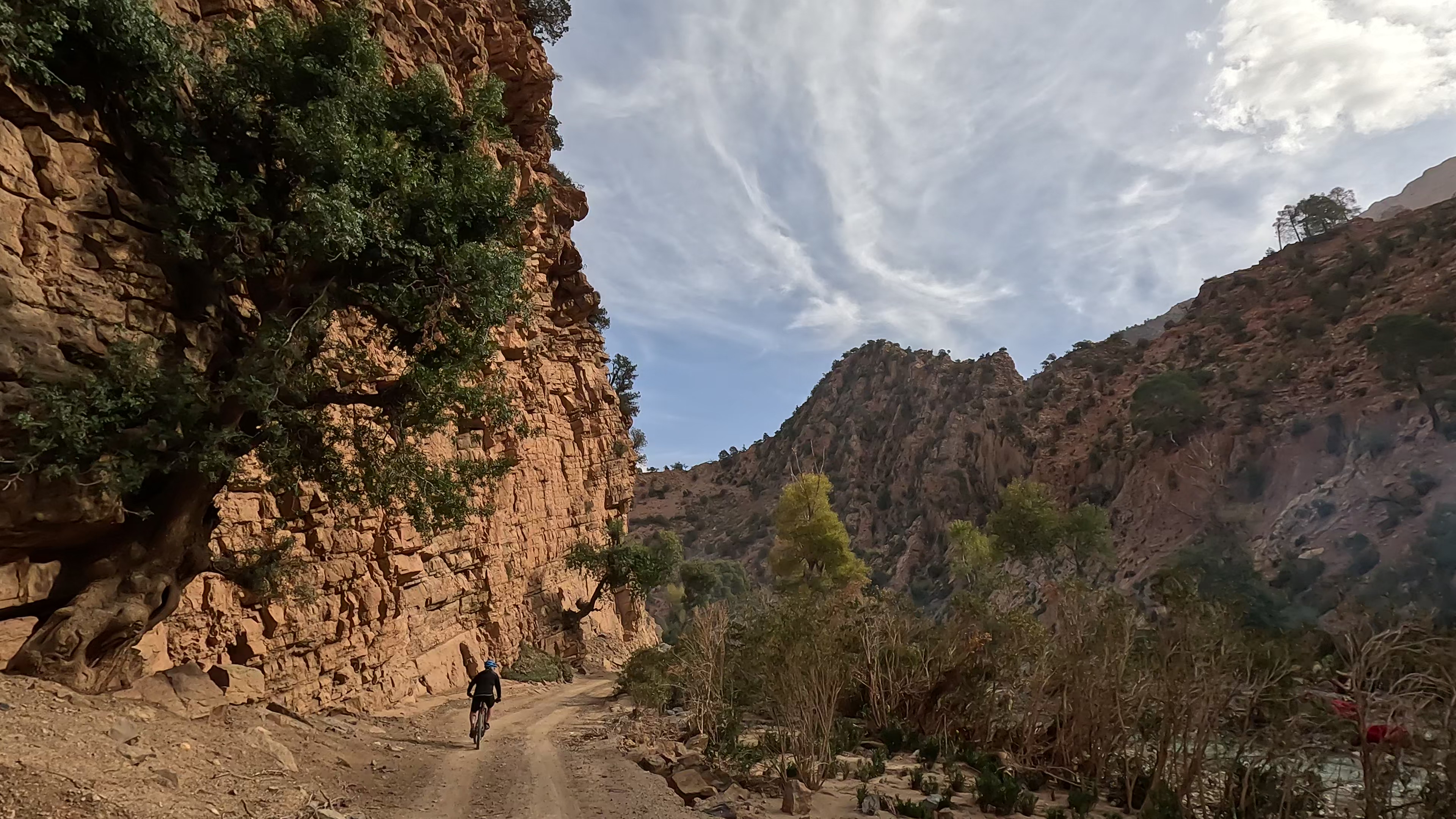 Explore Atlas Mountains: Epic Singletrack Mountain Biking Tours